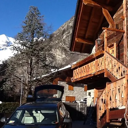 Chalet Vista Monte Bianco Chalet *