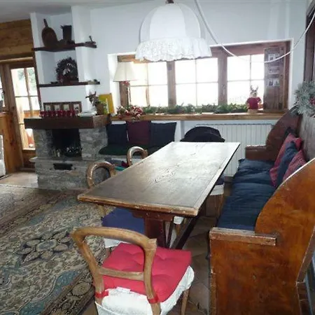 Chalet Vista Monte Bianco * Courmayeur